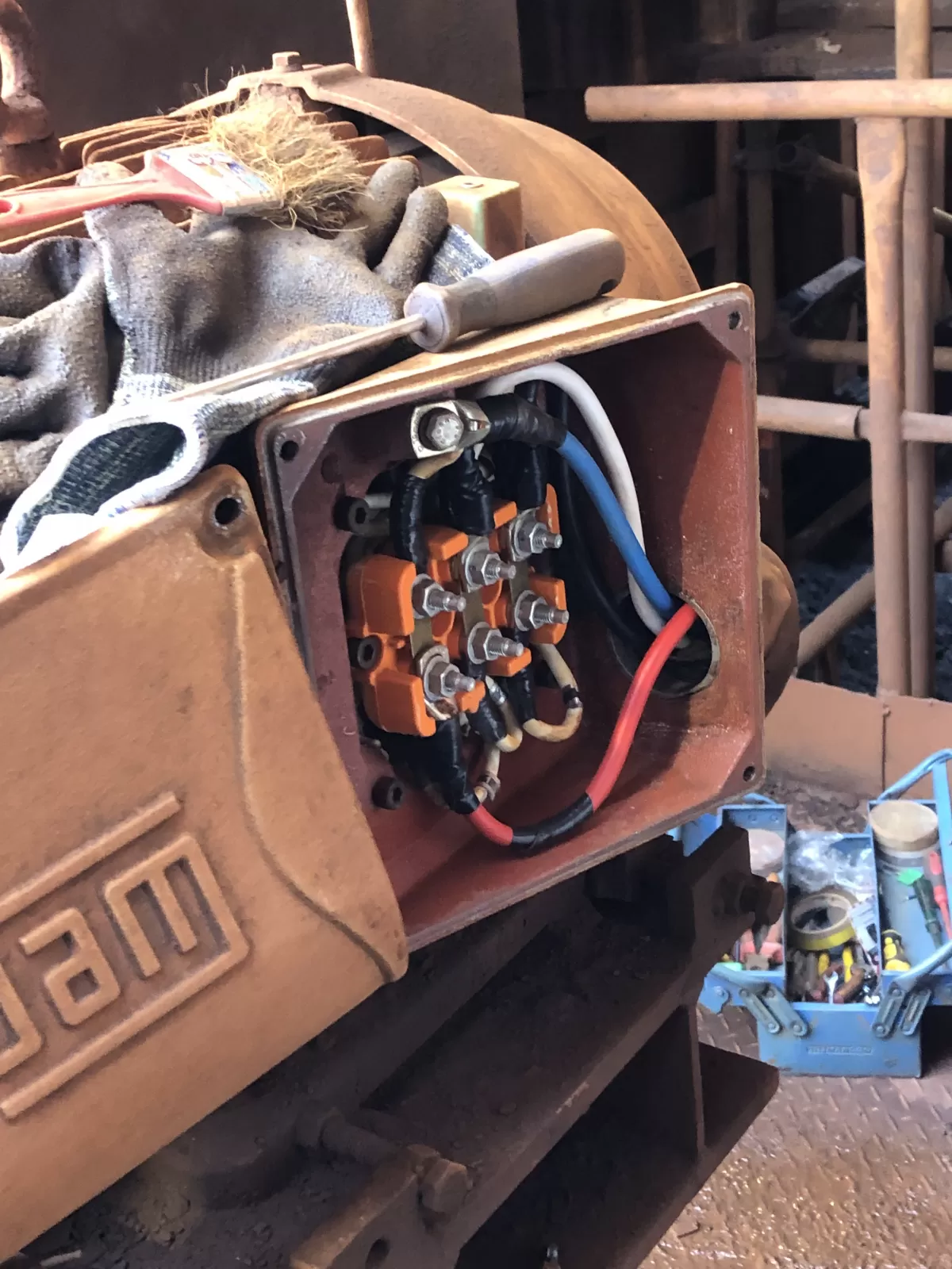 050820262372501_20260805_195254_2.webp